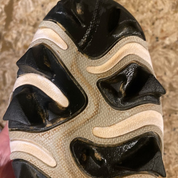 Nike Mike Trout Baseball Cleats - Light Gray and Black - Picture 7 of 10